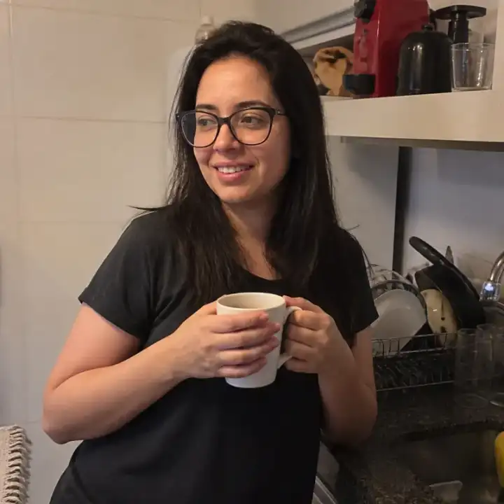 Mariana Costa, psicóloga clínica e autora do Lacan Descomplicado